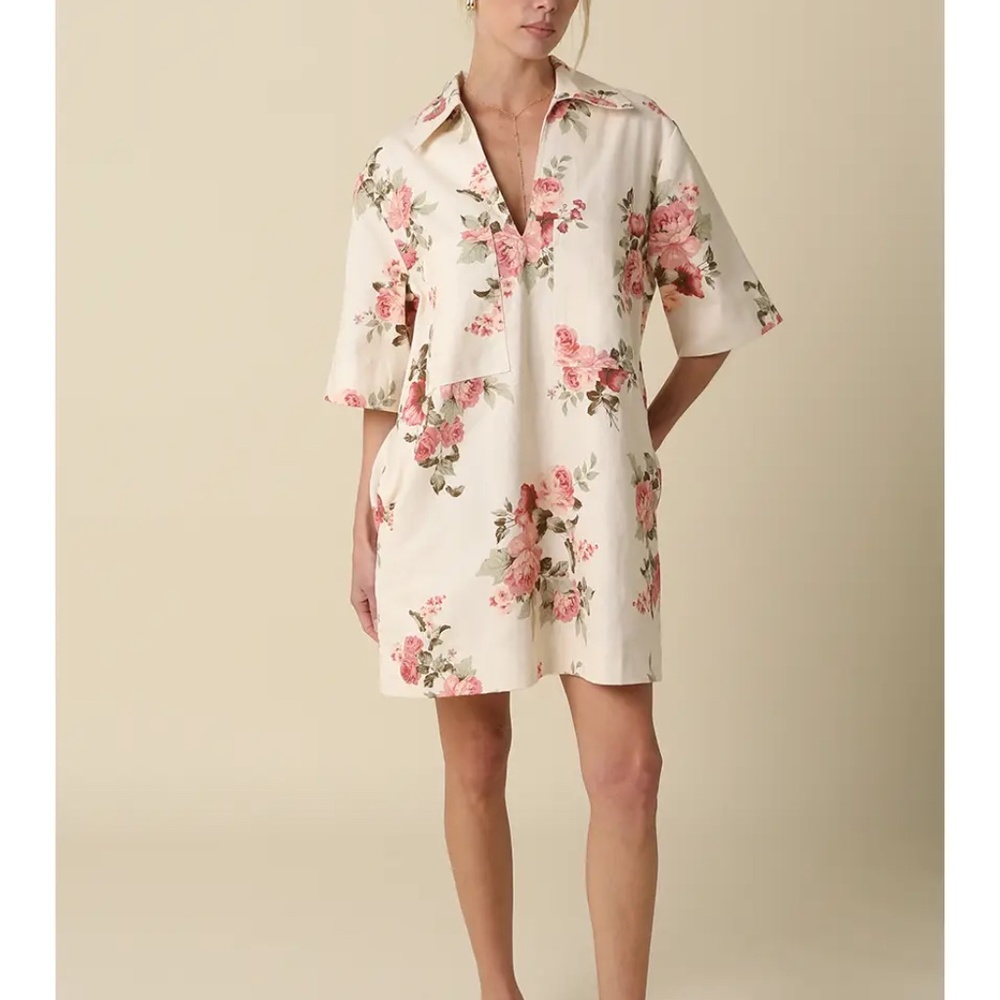 NWT Brielle Floral Collared Dress